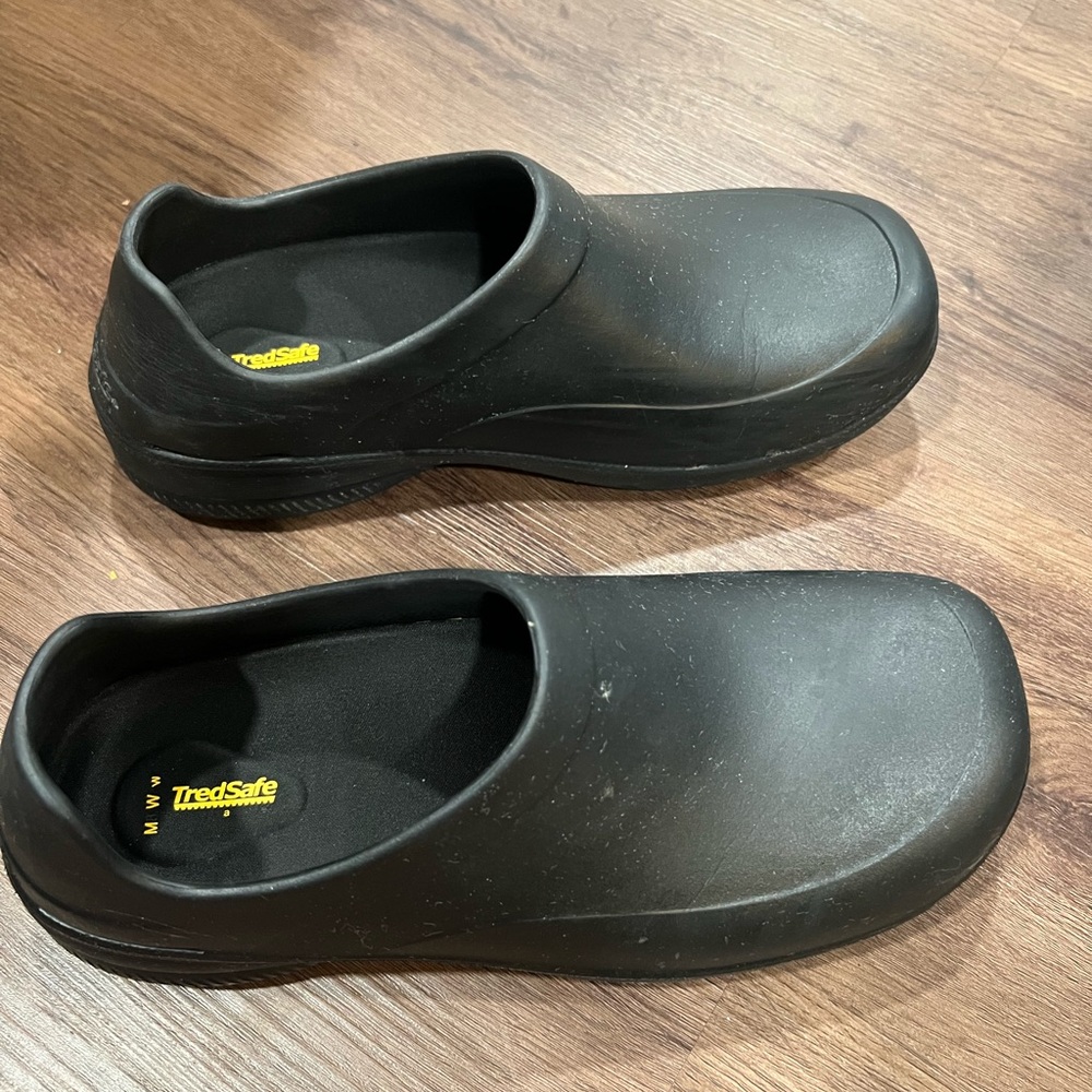 TredSafe Black Slip-On Shoes
